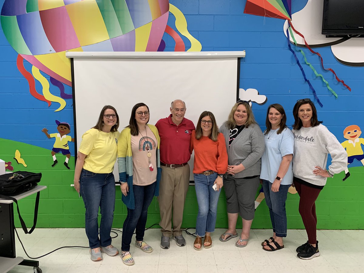 GESRockets's tweet photo. Busy day at GES!  @spann visited with our Second graders and had a great conversation on weather!  Thank you for visiting us https://t.co/wWVaRoNRA2
