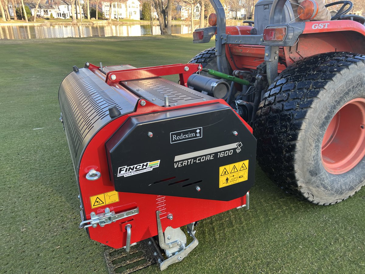Redexim's tweet photo. @VertiDarren was kind enough to send us these great pictures of the #VertiTank. The fastest, toughest, deepest coring aerator on the market today! #BarNone #Redexim #VertiCore #FinchFans https://t.co/Yzzw1o0TRG