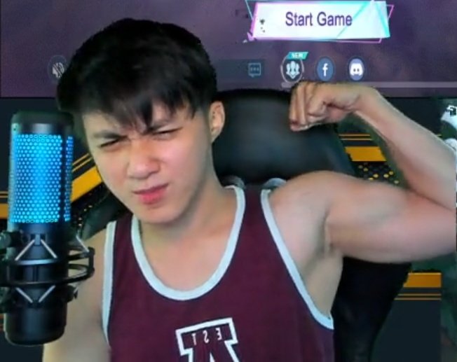 DVT_MNL's tweet photo. Hahahaha puro EzSneaky content muna tayo, napakasarap lang kasi, ang generous pa sa viewers, kada may magsend ng stars may pa flex ng biceps. 💪

#jakol #zoomjakol #sarapngpinoy https://t.co/ne2ZVlWU12