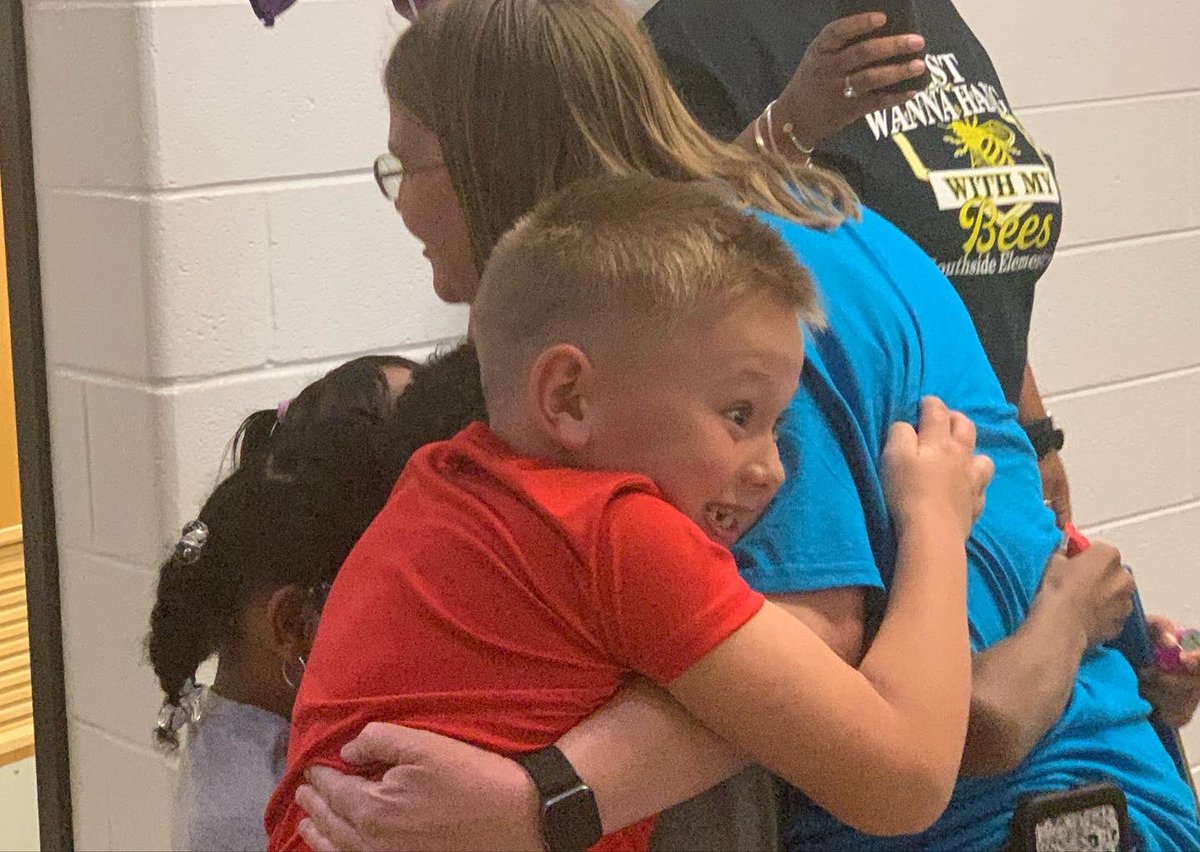 SchoolSouthside's tweet photo. “She is devoted to her students, academically and personally. She is committed to her team and fellow teachers. She goes above and beyond to research curriculum and find extension resources and activities to teach it!” https://t.co/HLgc0jY1xu
