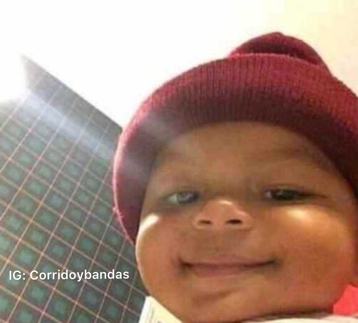 Yo viendo mi cel sonar hasta que se pierda la llamada.