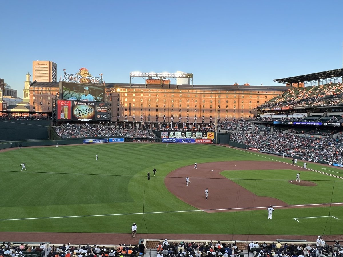 PaulSchnake's tweet photo. Here at #Birdland for #JackieRobinsonDay   Let’s go O’s!! https://t.co/KvFRH7gLAq