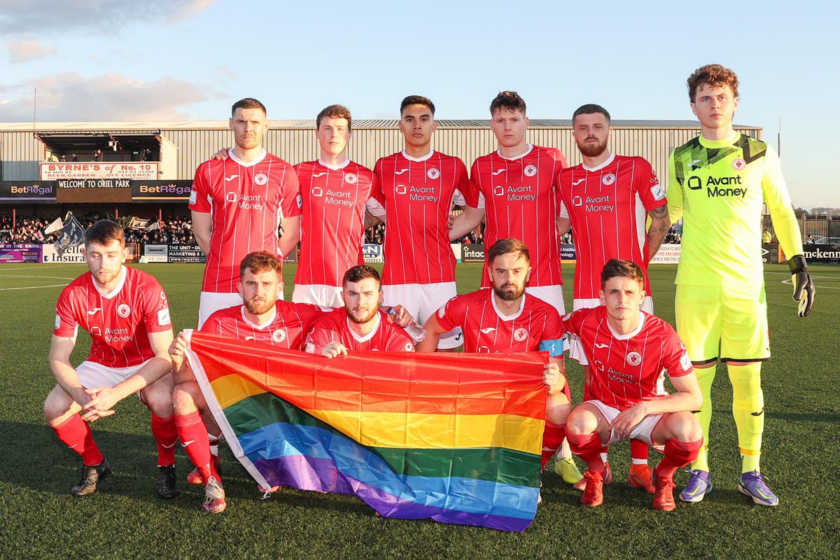 We couldn’t attend this evenings <a href="/sligopride/">Sligo Pride</a> Vigil but our thoughts are with everyone back home especially the families of Aidan Moffitt and Michael Snee. 

We stand together 🌈 

#bitored