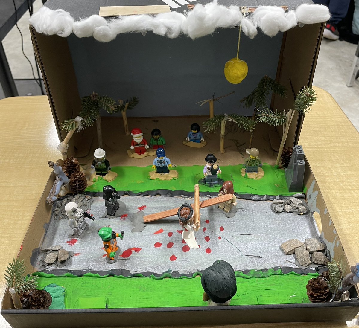 Even more dioramas! <a href="/MsTeacherTam/">Mme Tam</a> <a href="/StMaryOakville/">St. Mary Oakville</a>