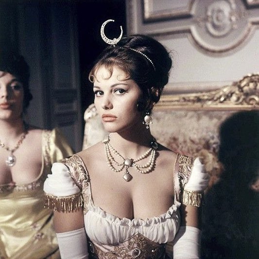 Happy birthday to the italian goddess Claudia Cardinale <3 