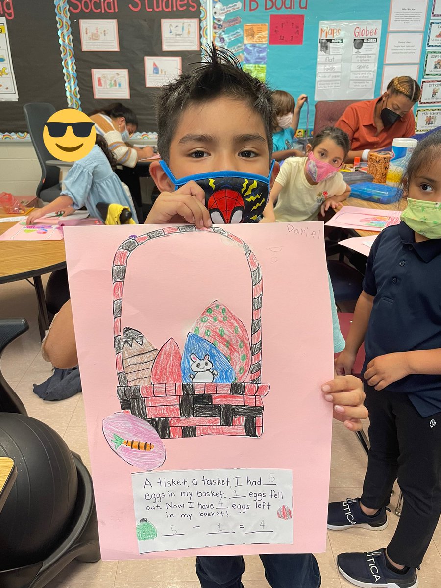 BKinderDLI's tweet image. Kinder cuties enjoying a math support activity in our DLI English classroom!
 🥚💕🧺
@PrincessS2003 @docdrewlovett @APSBenteen @SoontobeEdD