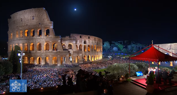 CatholicNewsSvc's tweet photo. Pope Francis greeting a family ahead of the Way of the Cross at the Colosseum. The meditations were written by families who carry difficult burdens in life, but find hope in faith, strength in their loved ones. https://t.co/iRmTWwrbg3