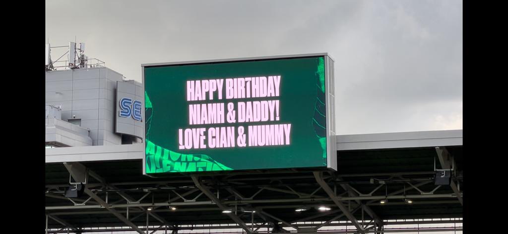 Sean_Running_'s tweet photo. Great day watching @londonirish take the win with my family. Joint birthday up on the big screen and great seat for the last kick of the game! https://t.co/efsVSfsm9h