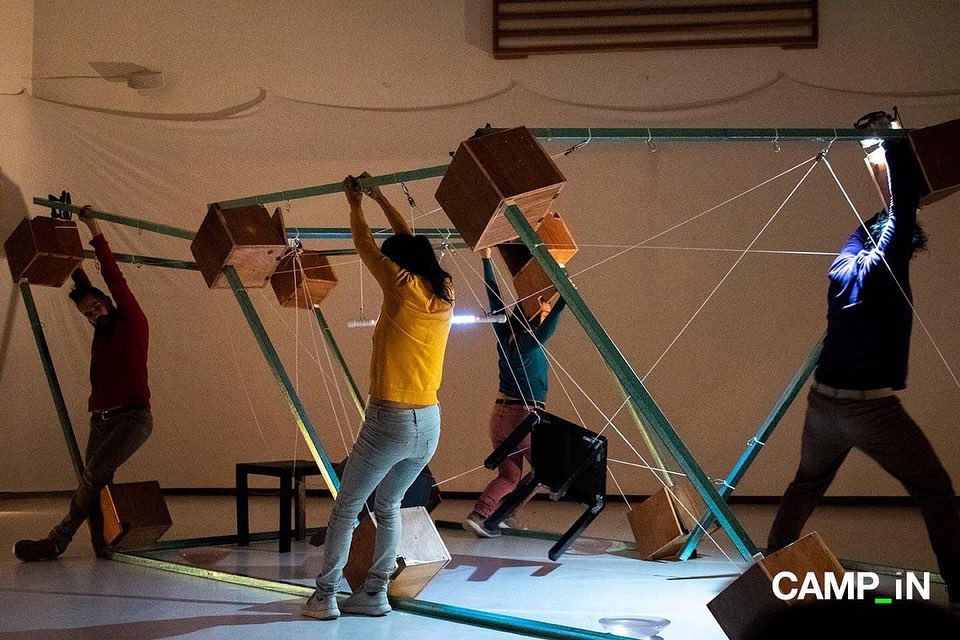 Mexican_Dance's tweet photo. " ... llevamos un tiempo pensando en cómo construir coreografías a través de otros medios" - Gervasio Cetto
https://t.co/rOwLCDrQHR
#mákinadT #MovesMX #MexicanDance https://t.co/kUM4U9eRqE