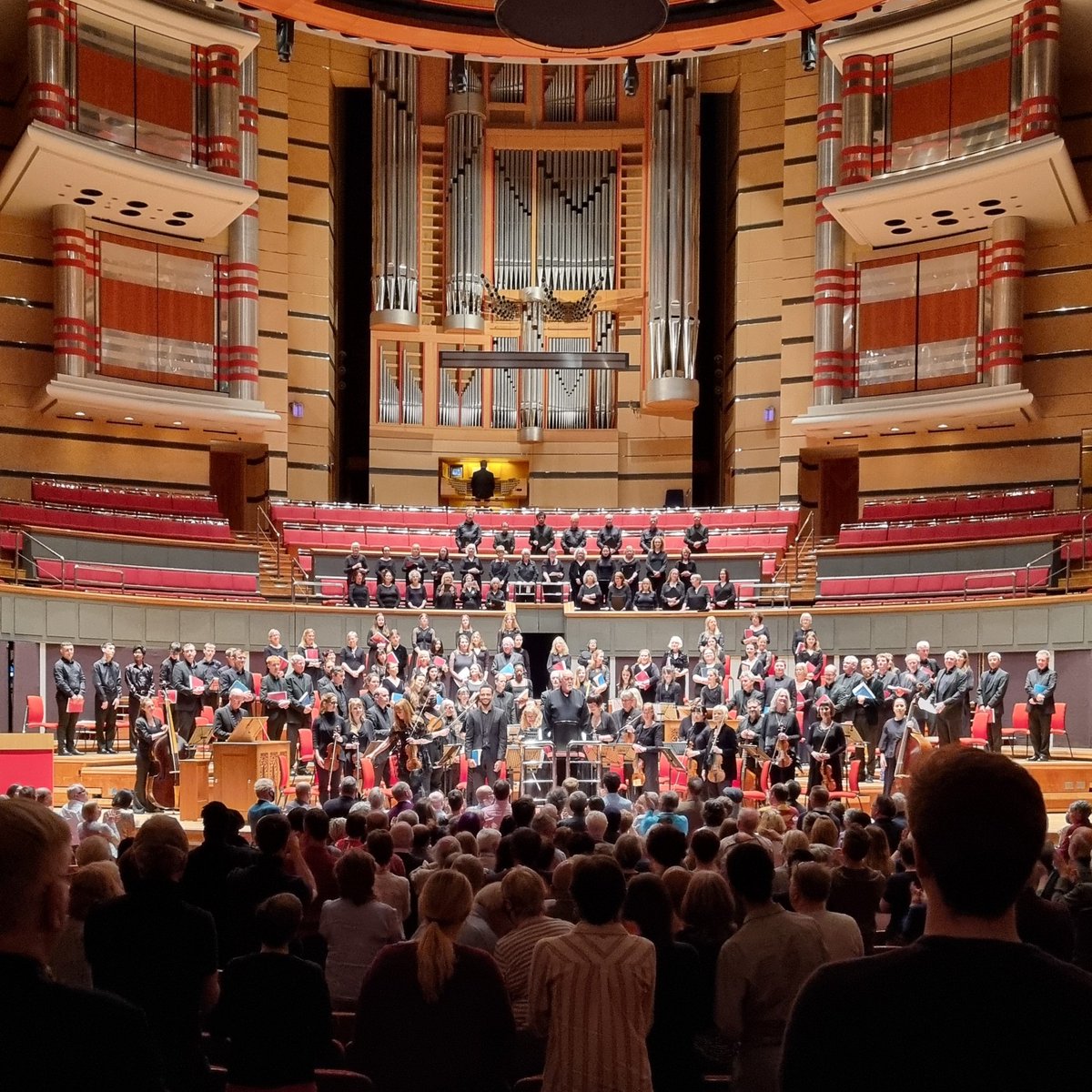 #Bach St Matthew Passion at <a href="/BMusic_Ltd/">B:Music, responsible for Symphony Hall & Town Hall</a> this afternoon. Thank you for joining us, and to our wonderful performers - soloists, choir, orchestra, <a href="/excathedra_AVM/">Ex Cathedra Academy of Vocal Music</a> &amp; the local choir singers.

Next Sun is #Calcutta with <a href="/ETFugit/">EnsembleTempusFugit</a> and then #TheTraveller on 1 May with <a href="/BrittenSinfonia/">Britten Sinfonia</a>