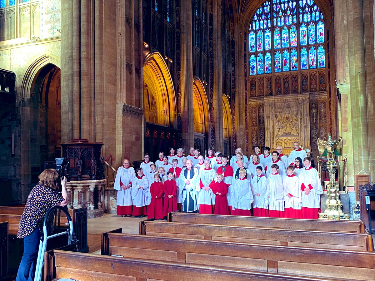 Sherborne Abbey tweet media
