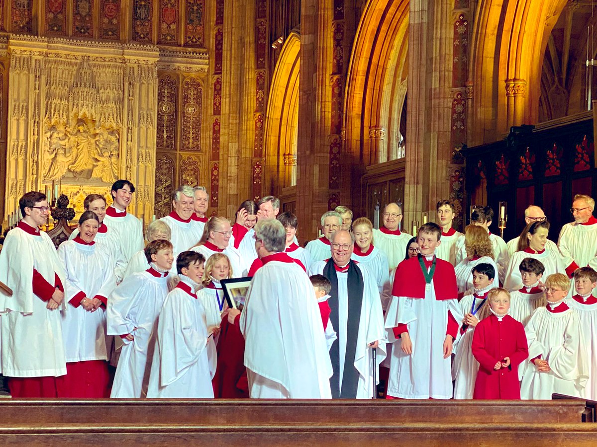 Sherborne Abbey tweet media