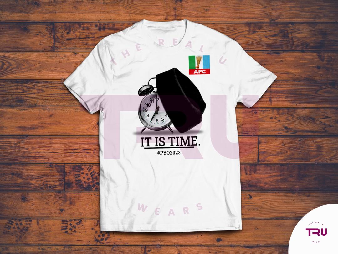MegafortuneB's tweet image. I'm a student and budding entrepreneur who is into branding and designs. I curated this design and branded Tees for @ProfOsinbajo. It'll go a long way if he sees this. Please RT 🙏🏼
#EndASUUStrikeNow #INEC #OsinbajoDeclares #ItisTime #PYO2023