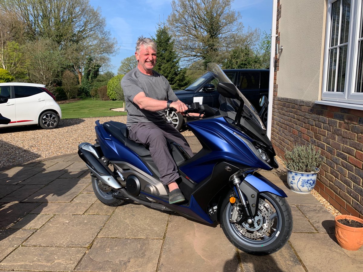 ryder_moto's tweet photo. Brian took delivery of his brand new Kymco AK550 this morning. 

Part exchanging a KTM 1290 SuperDuke GT for the AK might not be the most obvious change, but the AK is the perfect bike for Brian.

#FuelingYourFreedom #Kymco #KymcoUK #AK550 #SuperScooter #MaxiScooter https://t.co/pH2WthIkpN
