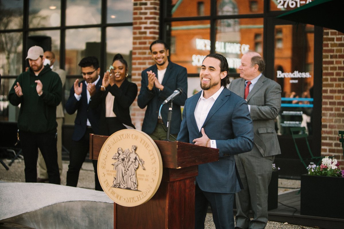 Mayor Mike Duggan tweet media