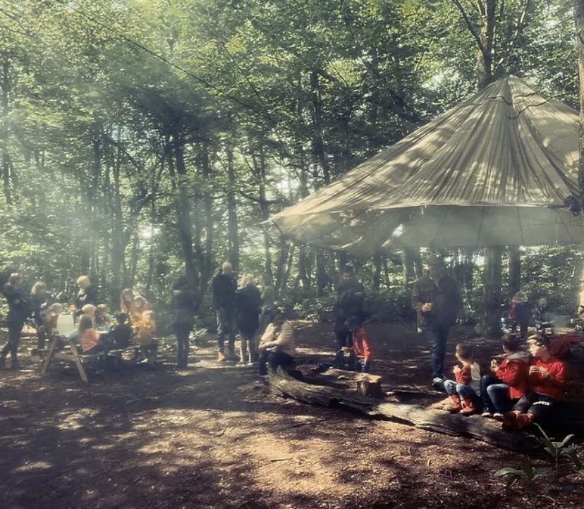 AltyArtsCltv's tweet photo. THIS.
Next week
Special performances in the woods!
Wander out to Into The Wild β€οΈ
@intothewildern @Whatsthesketch1 #altrinchamartsfestival #altrincham #altylife #cheshirelife #whatsthestory #storytelling #campfire #wordsoflove #manchesterwriter #newwriting #indastudio https://t.co/R6BMD8vDMS