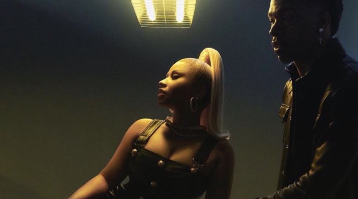 stansqueennick's tweet image. Back Active ! It’s 2022, the queen is queenin💕! New Era, never know what #NickiMinaj is gonna give😈.