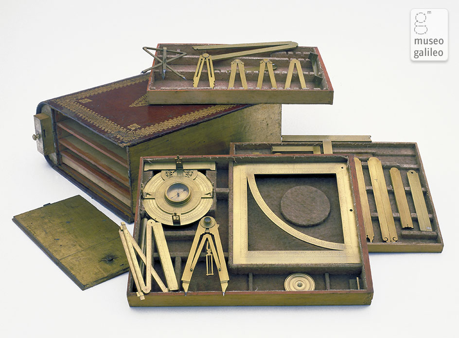 MaxVonSama's tweet photo. #Design Awesome of the Day โญ
โก๏ธ #Steampunk-ish โ๏ธ Box for Mathematical Instruments from @museogalileo via @HistAstro #SamaCuriosities ๐ #SamaDesign
โก๏ธ View More #SamaCollection ๐ https://t.co/Kugls3IJqU
https://t.co/NGftFZ0PLP