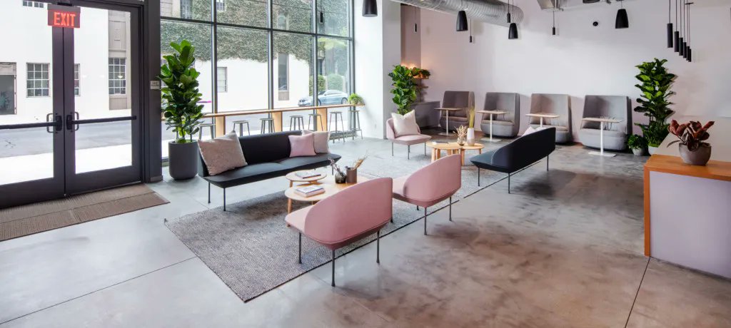 POV: sunshine, warm weather, and a beautiful view ☀️

Sounds like the perfect place to work, right? Learn more about the membership plans available at CommonGrounds West Hollywood: buff.ly/37kzaPv