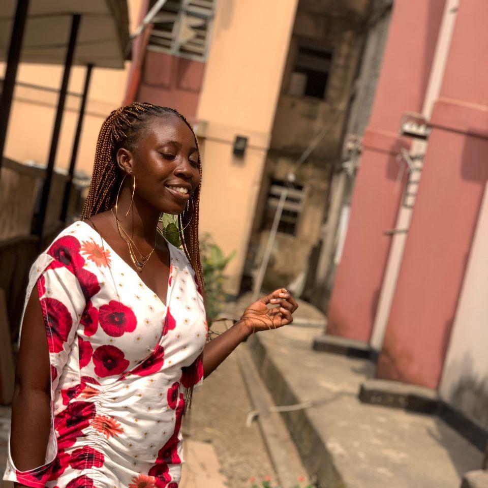 YemmieC's tweet photo. #NewProfilePic😌😌 https://t.co/4Sv0tZDfvp