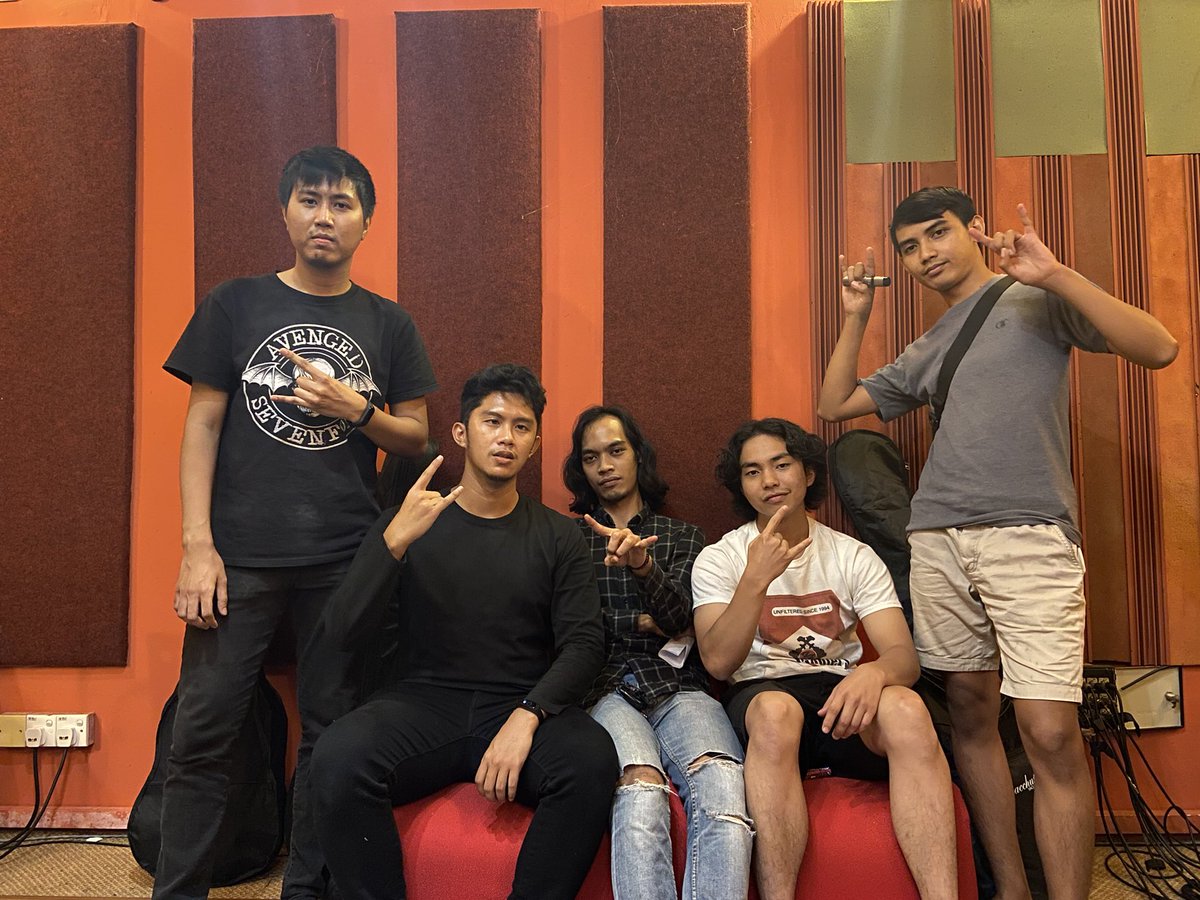 2015                          2022