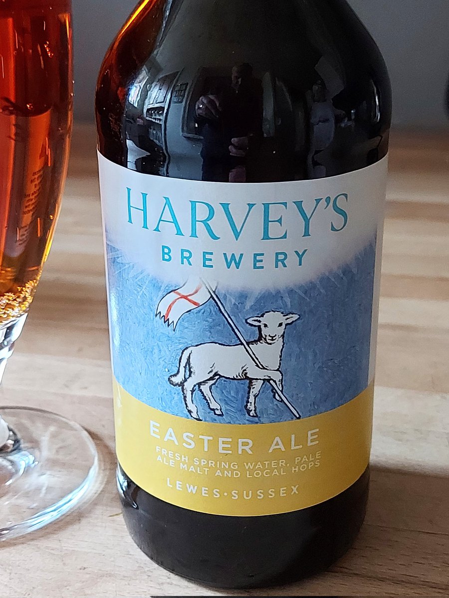 AntiqueFletcher's tweet photo. The right ale for the right occasion. This is superb @Harveys1790. #beerlovers #Eastergate https://t.co/ZUrYiNOVde