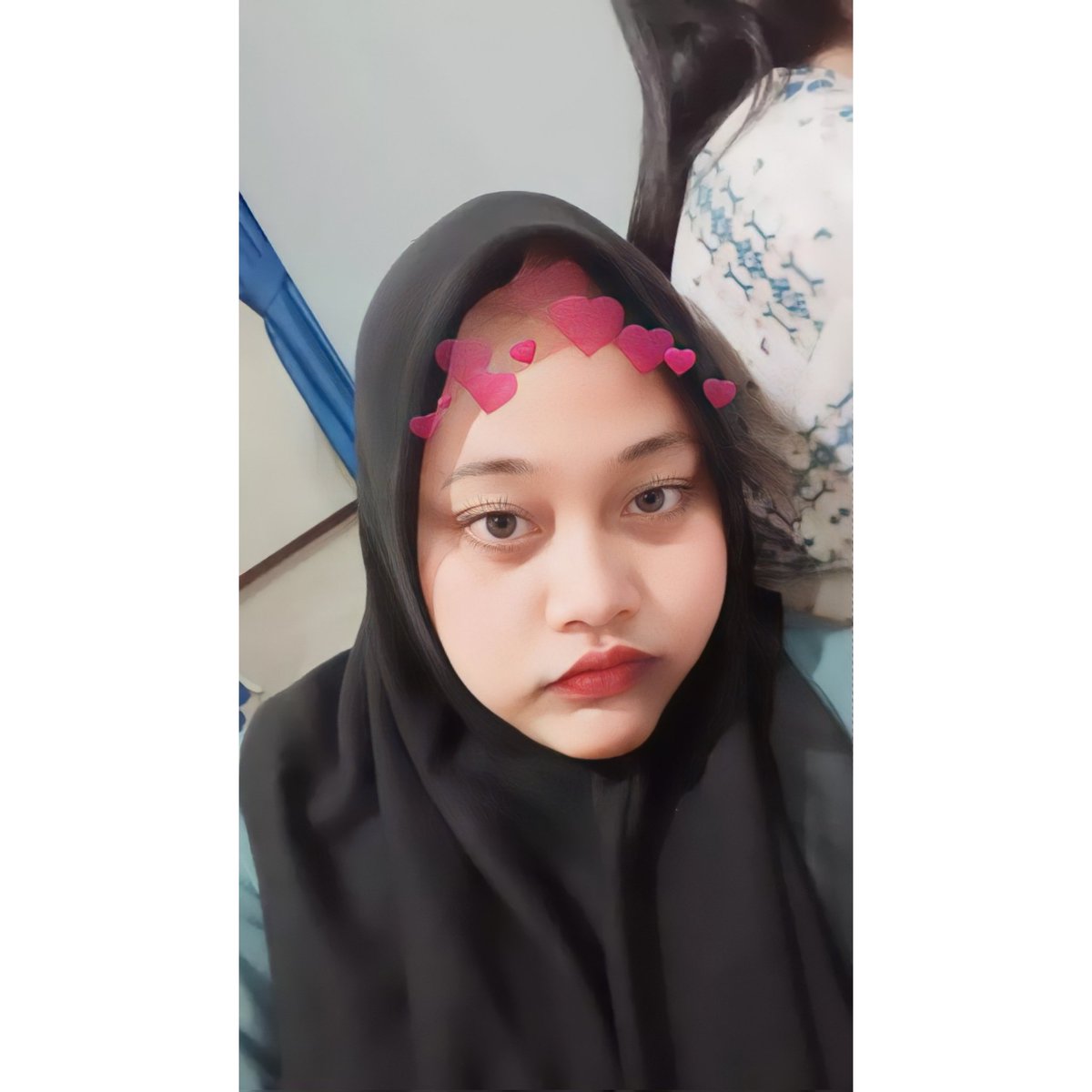 mia190600's tweet photo. #FotoProfilBaru https://t.co/C2Ypb4cgjS
