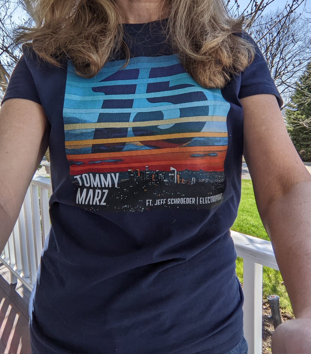 EM52076863's tweet photo. Celebrating 15 today!
It's a 💎!
@tommymarzband
#tommymarz15
#NewMusicFriday https://t.co/bIDvx99rCW
