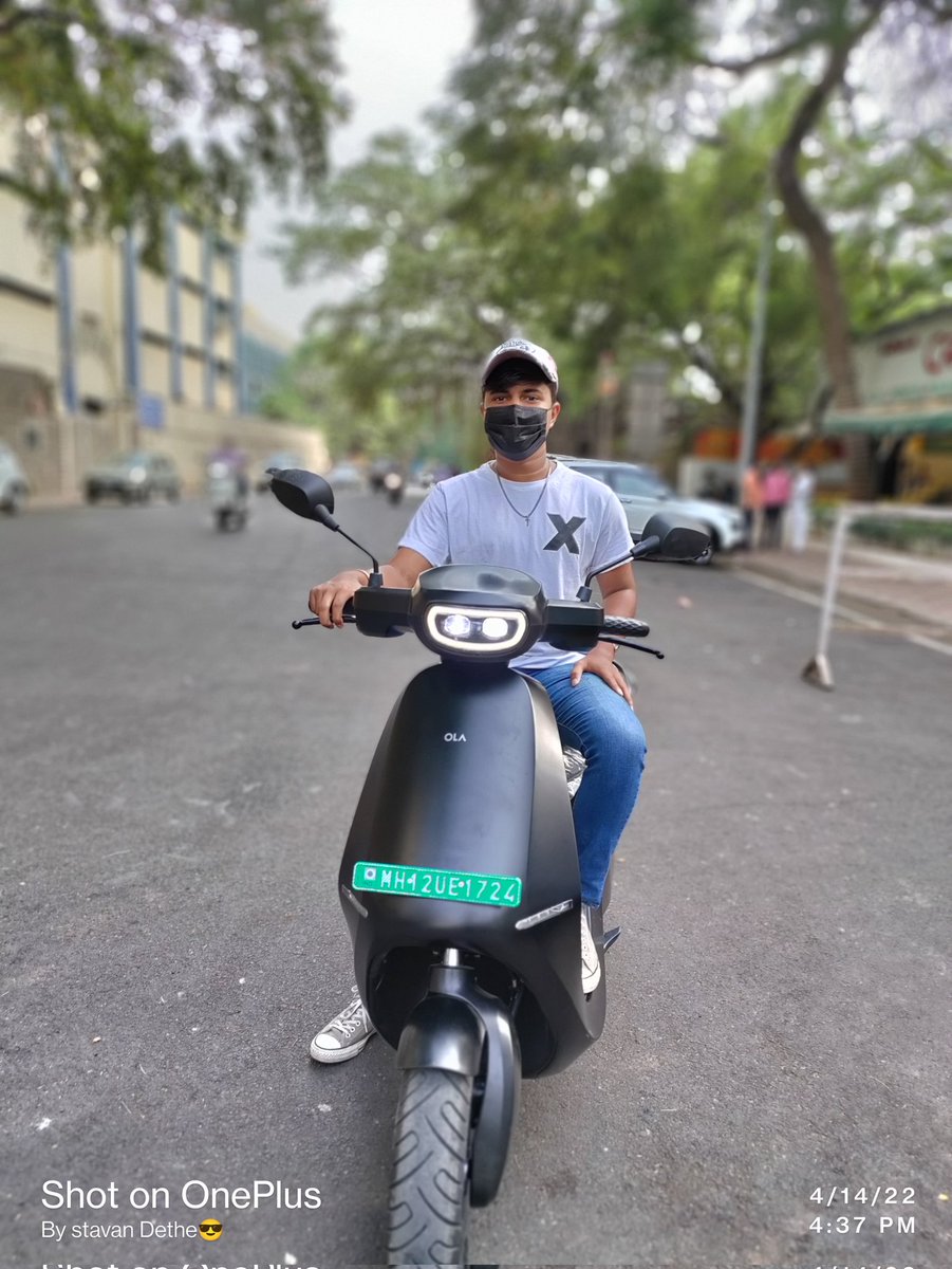DetheStavan's tweet photo. Got this beast delivered day before 😍. Amazing experience. Must say that it is worth the wait 🥰 @bhash @OlaElectric https://t.co/M2NwM4wROG