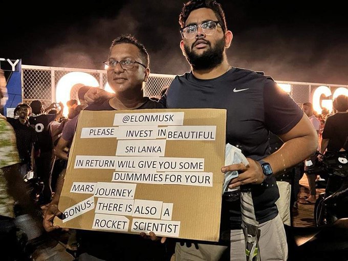 FQaQLnSacAA0l0N?format=jpg&name=small