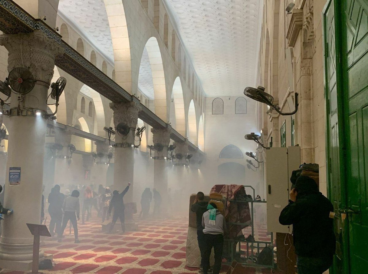 AsadQaiserPTI's tweet photo. Strongly condemn the attack of Israel forces on the Muslims at masjid Al Aqsa.
May Allah سبحانه وتعالى protect Masjid Al Aqsa &amp; liberate it from the hands &amp; evil of the oppressors.
#AlAqsaUnderAttack https://t.co/bPaL9MsuXo