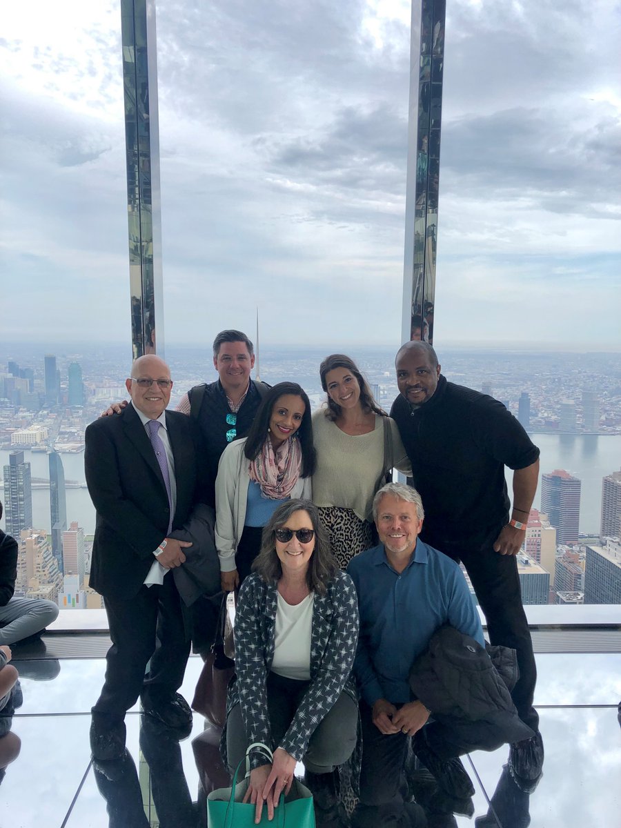 CogencyGlobal's tweet photo. Our CEO and a portion of our leadership team in New York City took in a view of the big apple from SUMMIT One Vanderbilt ππ
#IntegrityFairnessAndFun #WorkFamily #NYC #BigApple https://t.co/OdOMY6wCZO