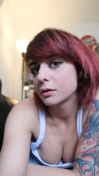 In love with my Digimon tattoo ❤ https://t.co/rWRiw2T4L8<a href="/tag/mvsales"class="tags"><span>#mvsales</span></a>