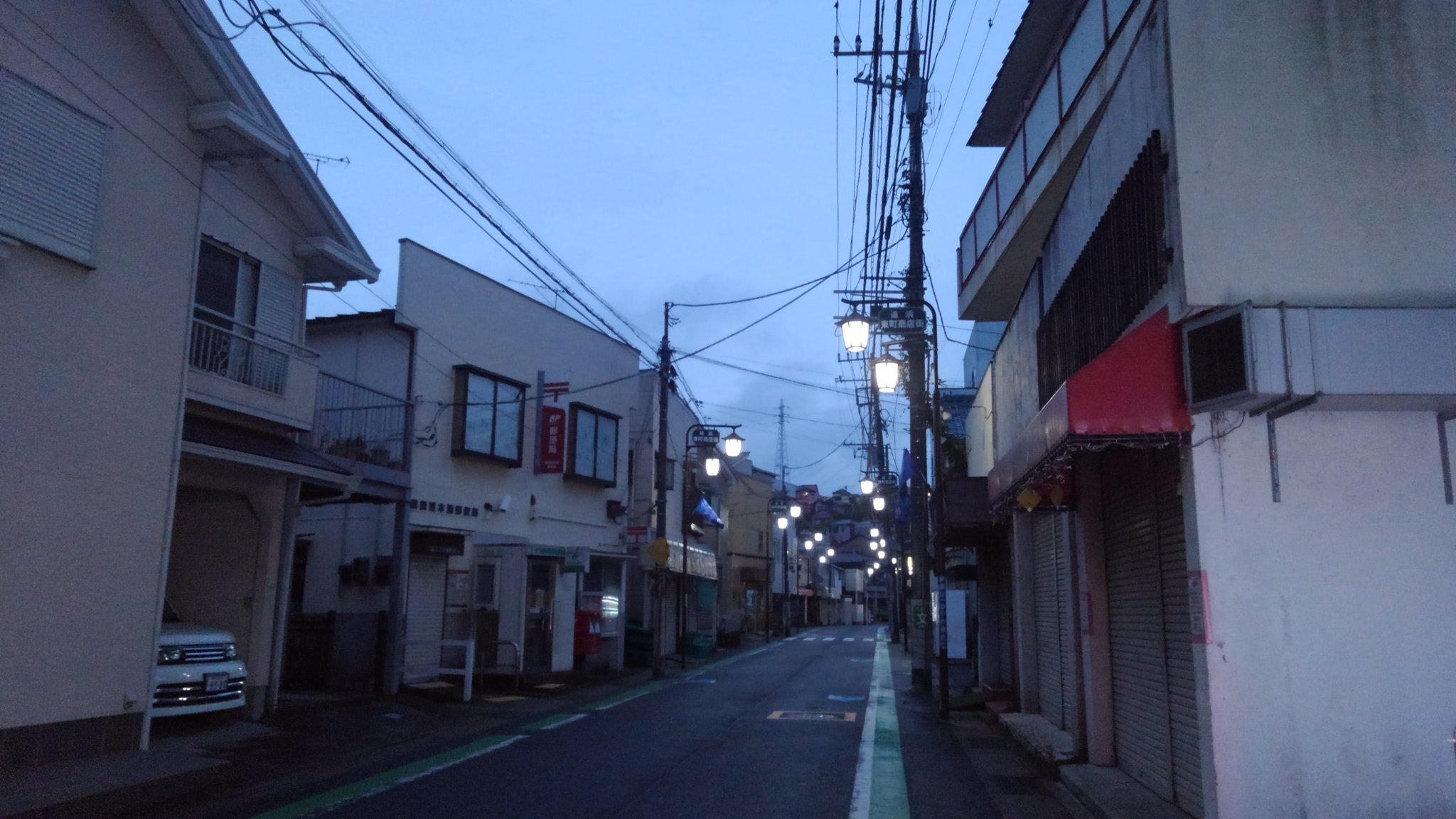 تويتر 小林牛乳店 横須賀 追浜 森永牛乳取扱店 على تويتر おはようございます まだ寒い雨上がりの横須賀の朝です W ノ 配達から戻ったら 隣の居酒屋さんにツバメさんがお家を探しに来てました 昨日は雨の中多くの方に来ていただきました 一番人気は花屋 تويتر 小林牛乳店 横須賀 追浜 森永牛乳取扱店 على تويتر おはようございます まだ寒い雨上がりの横須賀の朝です W ノ 配達から戻ったら 隣の居酒屋さんにツバメさんがお家を探しに来てました 昨日は雨の中多くの方に来ていただきました 一番人気は花屋