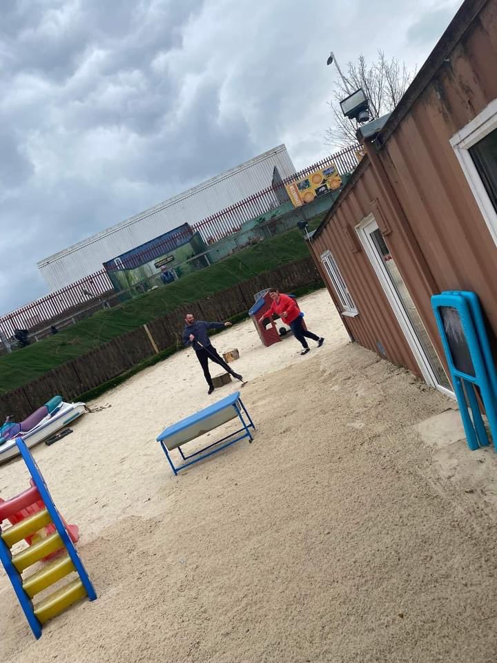 SouthBeacons's tweet image. Today some of our volunteers were at MSD at the Accies Stadium cleaning up and preparing the area for Sundays Easter event. Thank You and Well done everyone 😁👌👍Please come along on Sunday for a Family Easter  Event @MySupportDay1 @SouthBeacons #Accies #Blameless