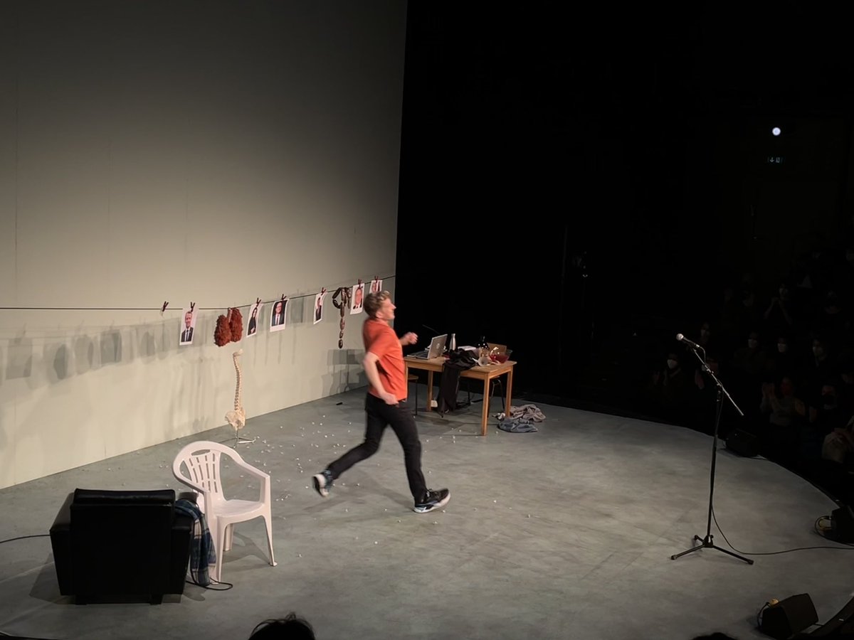 attilalondon's tweet image. A voyage round his father.

Édouard Louis breathlessly brings to life his brave, love-filled, vividly autobiographical ‘Qui a tué mon père’ @Schaubuehne - spanning with painful claustrophobia: miming to Celine Dionne to fighting unregulated capitalism. 

Only at the Schaubühne!