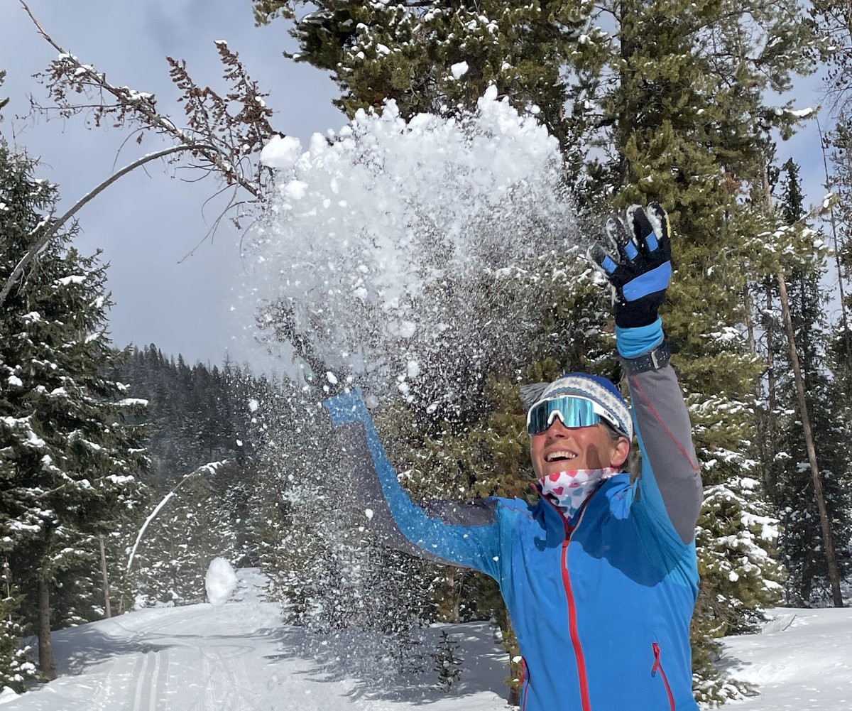 Bumble_and_Bee's tweet photo. Winter's encore appearance. Fantastic fresh powder, hard wax conditions, great grooming.  #sunvalley, #BCRD https://t.co/Lk3LUcSjVc