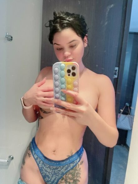 Baby_Michell_'s tweet photo. Dejen su RT para subir contenido desnuda 🤤❤️‍🔥 https://t.co/m1EEZIHl3a