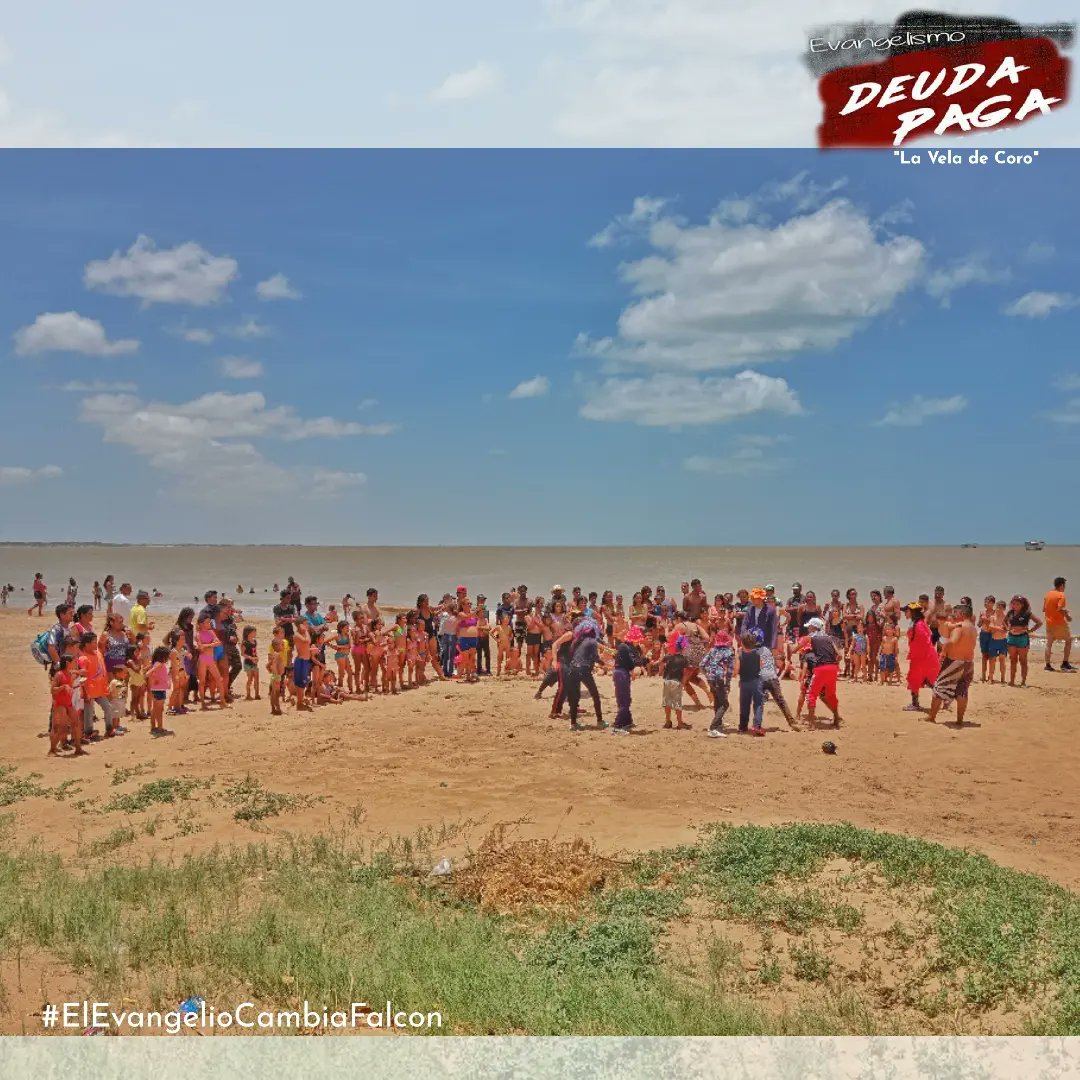 EECambiaFalcon's tweet photo. El Evangelio Cambia Falcón se desplegó por la playa "#LaVeladeCoro" para llevar el verdadero significado de esta semana santa, enseñando al único que merece gloria y honra a #Jesús. Más de 1350 confesiones de fe, personas que decidieron atender la invitación de nuestro Salvador https://t.co/0NqKcK3bni