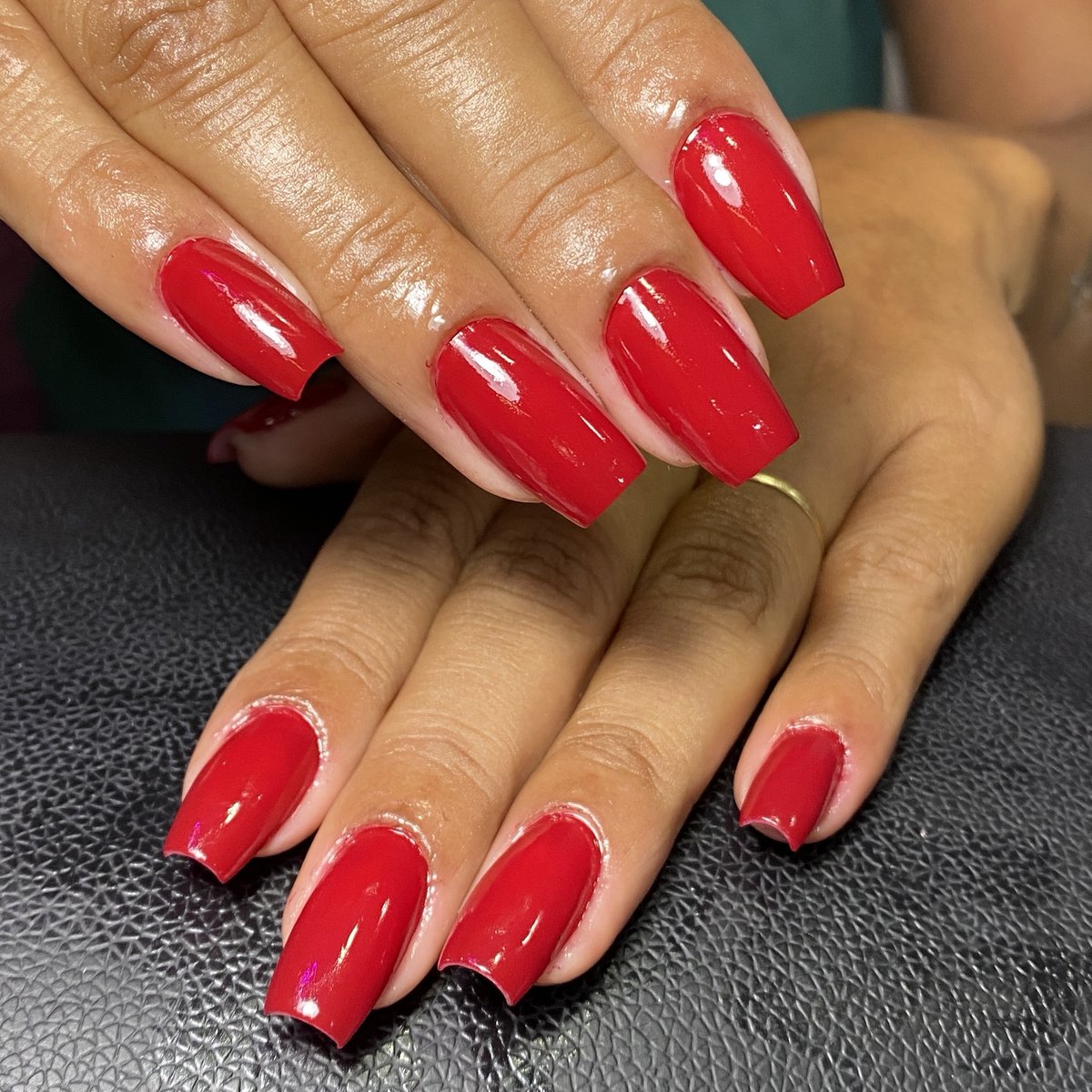 natbeautydesign's tweet photo. Manutenção de Banho de Gel
Formato Ballerina
Vermelho de todos os tons é sempre atemporal e elegante! https://t.co/c42DdxhjnM