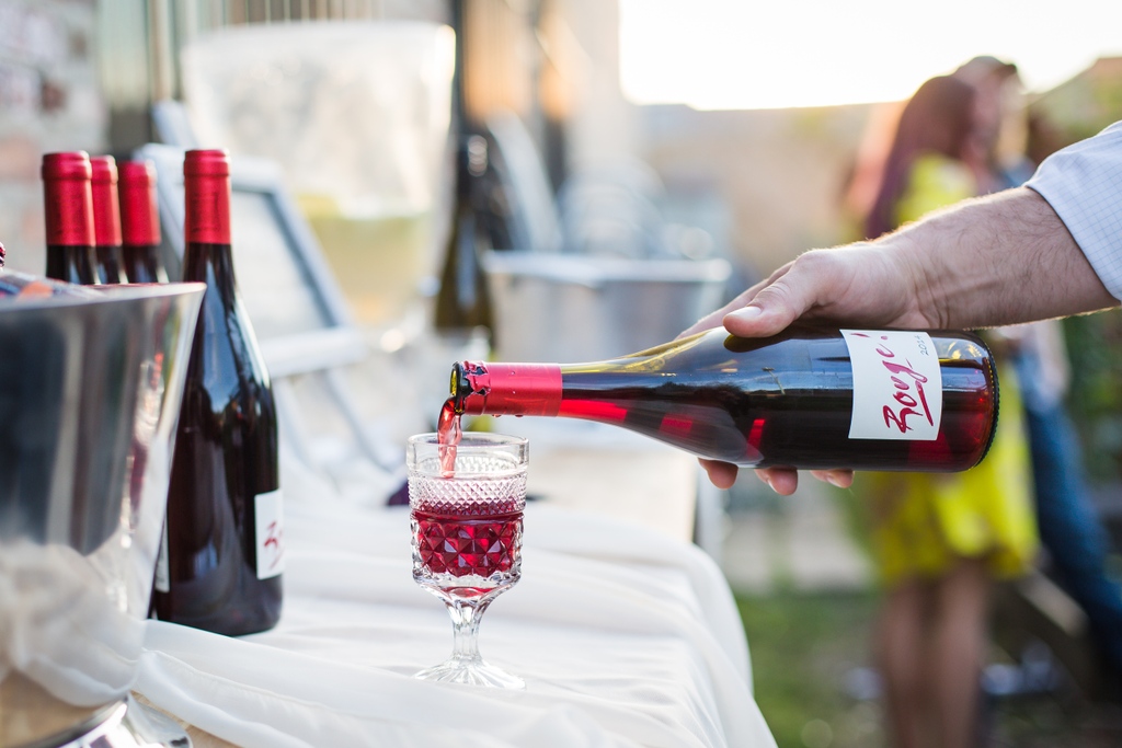 bigdelicious's tweet photo. Cheers to the weekend! ✨
📸 | @spoonphotodesign
🍷 | @candidwines in Vintage Place Settings glass
#bigdeliciousplanet #chicagocaterer #chicago #wineoclock #winenot #butfirstwine #bestwines #cheers #wine #winetime #winedown #redwine #vino #winelover #ilovewine #winenight https://t.co/ufPlPiCRKU
