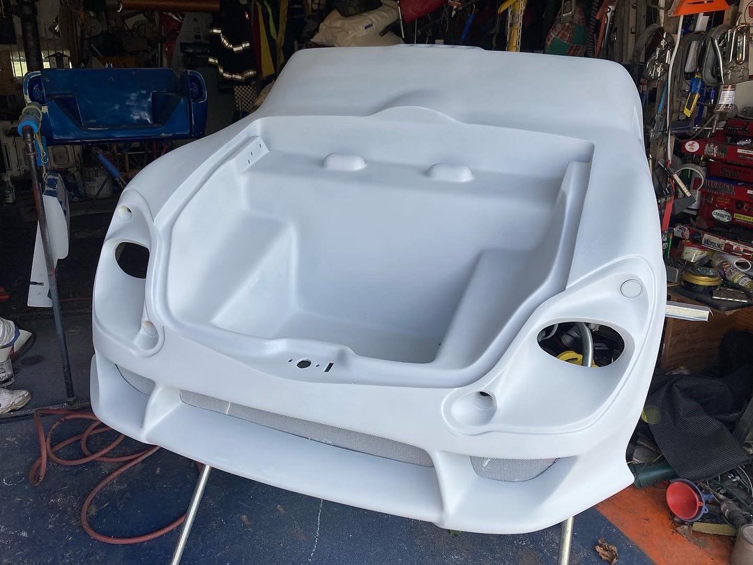 TwistedTreads's tweet photo. #ProjectEvette is getting a new coat of paint this weekend.  Primer is looking good! https://t.co/zj2BvZFzWH