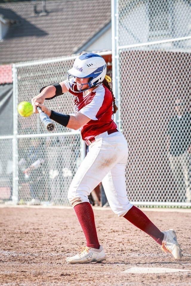 2024Rachel's tweet photo. Some high school stats so far! .440 AVG, .682 OBP, 17R, 15/15 SB. @Coachhump13 @OxySoftball @PacificSoftball @lutesoftball @Hollen5Jessica @SVanoverKcuSB @Coach_Maples https://t.co/dElaxyEJnW