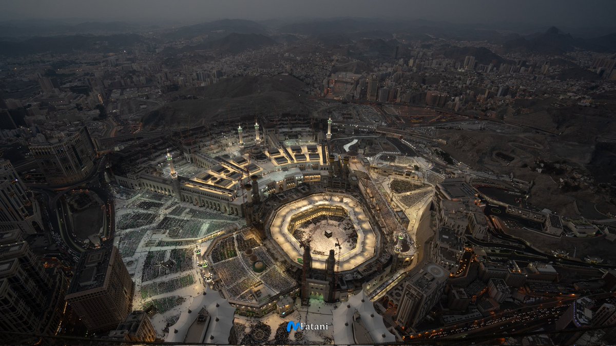 marwanfatani's tweet photo. اللهم تقبل منا صيامنا وقيامنا واغفر ل��ا ذنوبنا 
الحرم ١٣ رمضان 
#الحرم #الكعبة #الكعبة_المشرفة #مكة #مكة_المكرمة #رمضان #برج_الساعة #المملكة_العربية_السعودية 
#haram #makkah #kabah #travel #saudi_arabia #ramadan #discover_saudi #clock_tower #mecca #national_geographic #islam https://t.co/zbr8tUfAVk