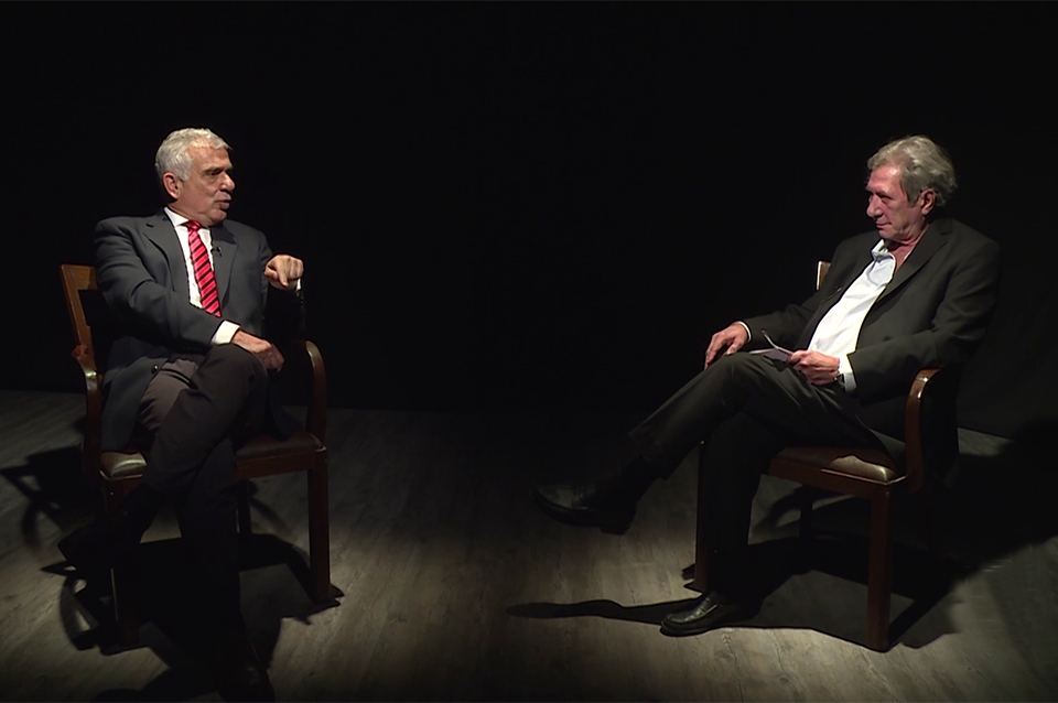 radiolt10's tweet photo. #PerfilesDeÉpoca de @LitusTv y una charla con @GSomaglia sobre el nuevo sistema procesal de menores ► https://t.co/qbu6ZkPi9Z https://t.co/kFWykA8712