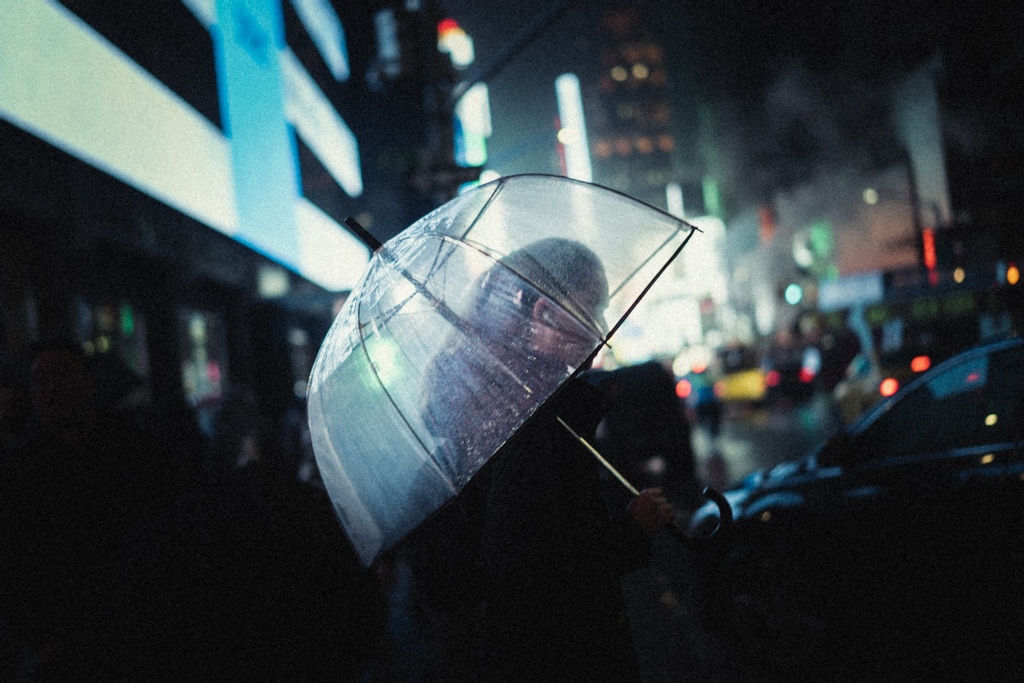LIGHTS OFF . ᴼᴺᴸᴵᴺᴱ tweet media