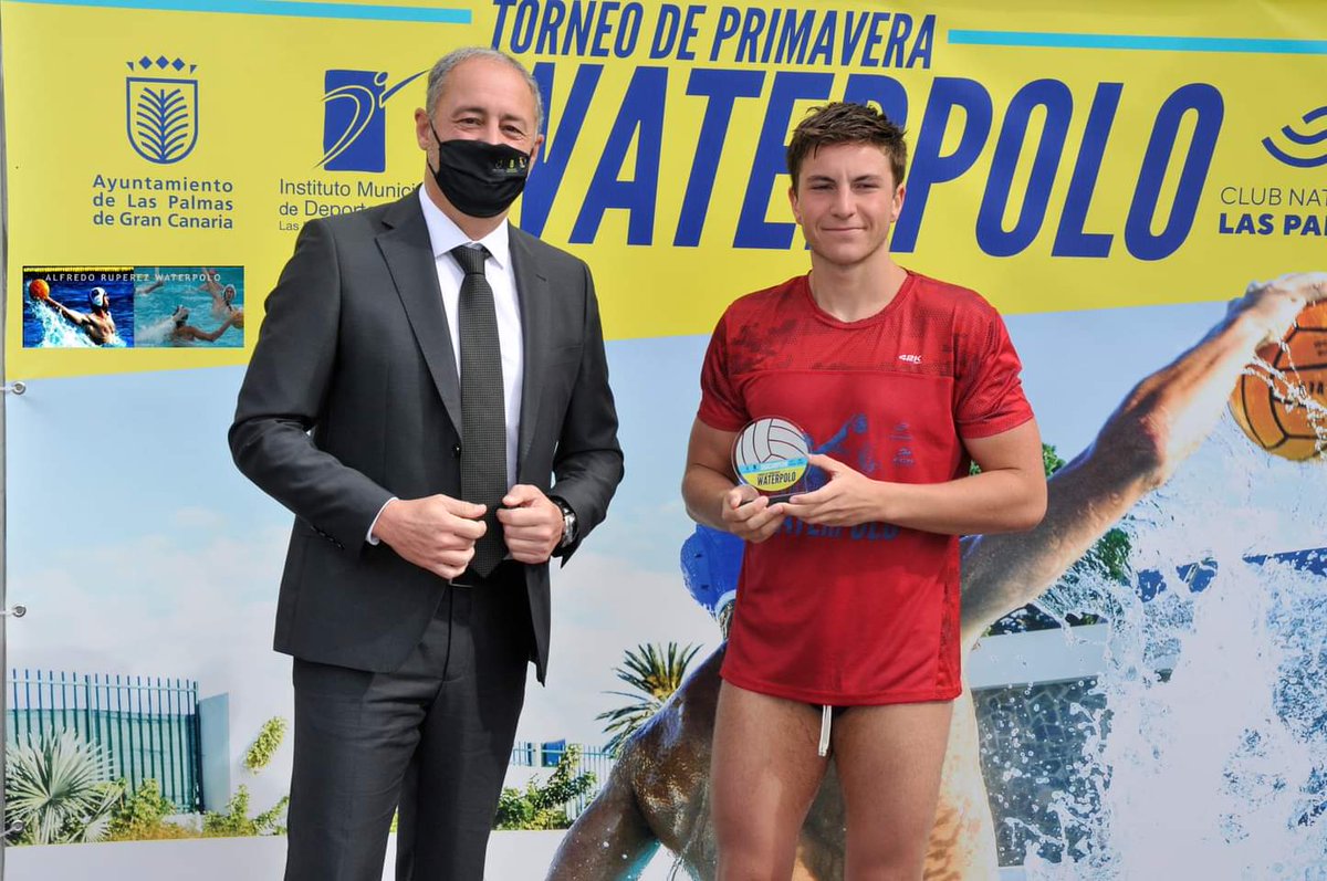 CNECHEYDE's tweet photo. 🔵 ¡Se acabó el Torneo de Primavera 🏆 de Waterpolo en Gran Canaria‼️ El #TenerifeEcheydeTimbeque Juvenil 🤽‍♂️ consiguió el subcampeonato tras vencer nuevamente al #UniónWPTF 💪 en semis ✅️ y perder ❌️ la final ante un @CNLas_Palmas muy superior🔝  Enhorabuena a los campeones👏 https://t.co/5uVfJlsKrW