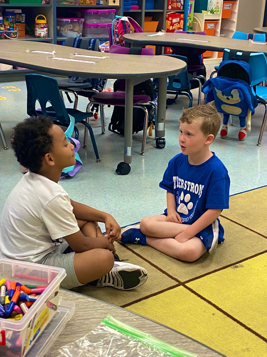 DRDickerson2's tweet photo. 🌈✨Turn &amp; Talk: The Pre-K Way!✨🌈 @EarlyGcisd #TESLeads https://t.co/cCR1RXkceH
