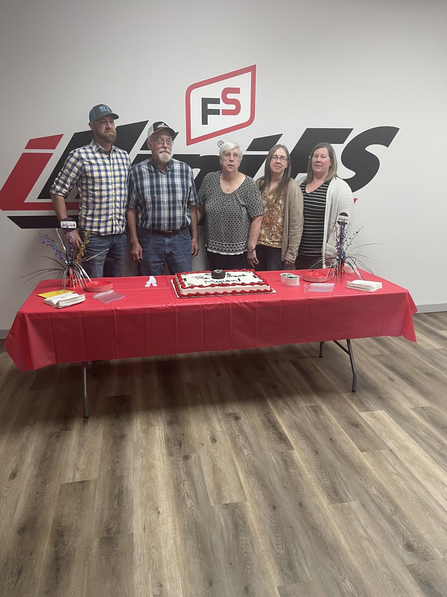 cko62's tweet photo. Congratulation to Myron Kocher on his ReTirement today from Illini FS.  Thank you Myron for your 45 years of dedicated service to our Patrons.  We wish you many happy years of retirement. https://t.co/682qKY2YSc
