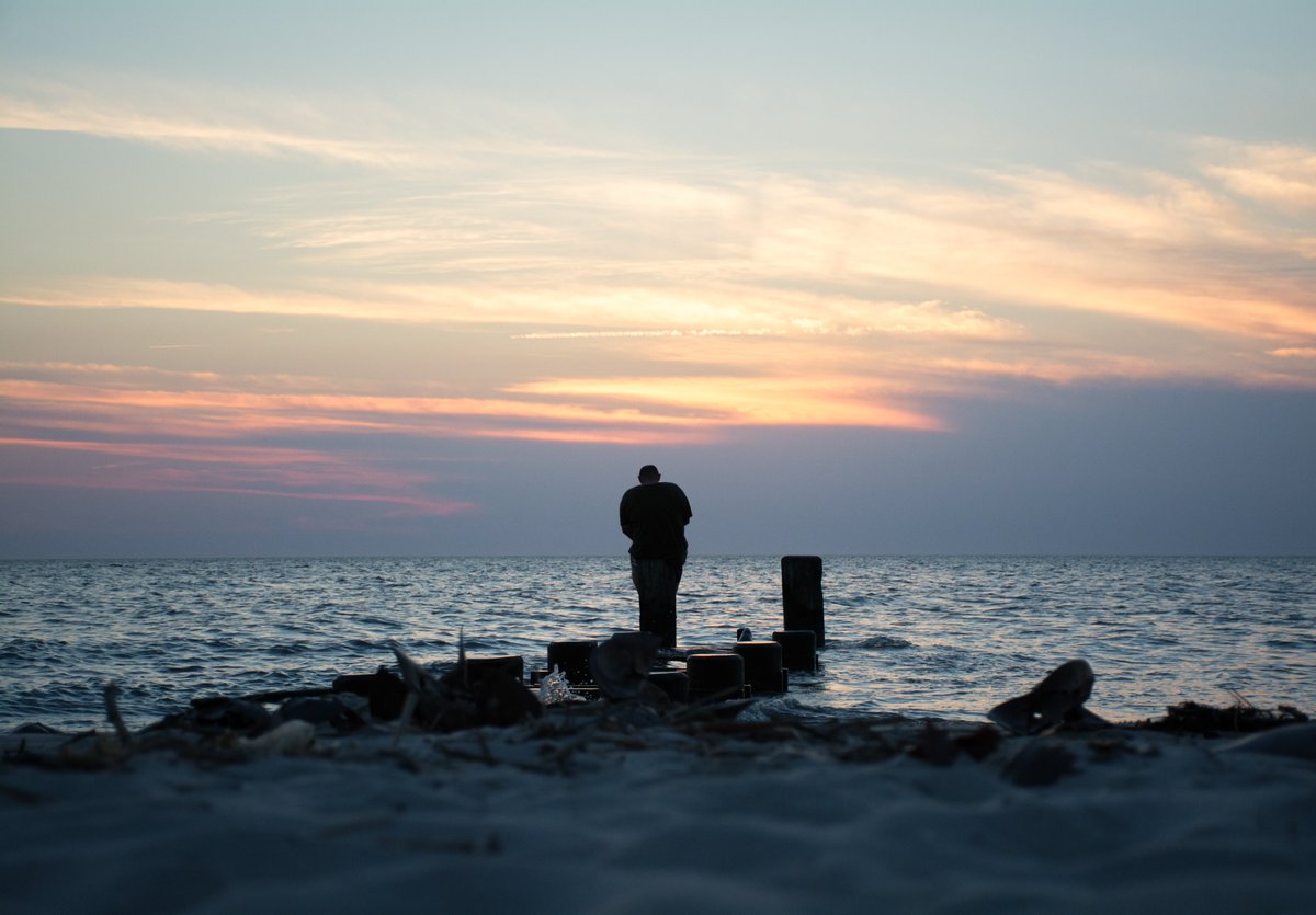 philly_suspect's tweet photo. Wishing everyone an awesome weekend! Take some time to relax and enjoy yourself, you deserve it!
-
This is a shot I call "At Peace."
-
This was taken on a beach in Cape May, New Jersey.
#nftphotography #nftphotographer #nft #nfts #nftart #nftartist #nftcreator #nftcommunity https://t.co/wkq05tEB0b